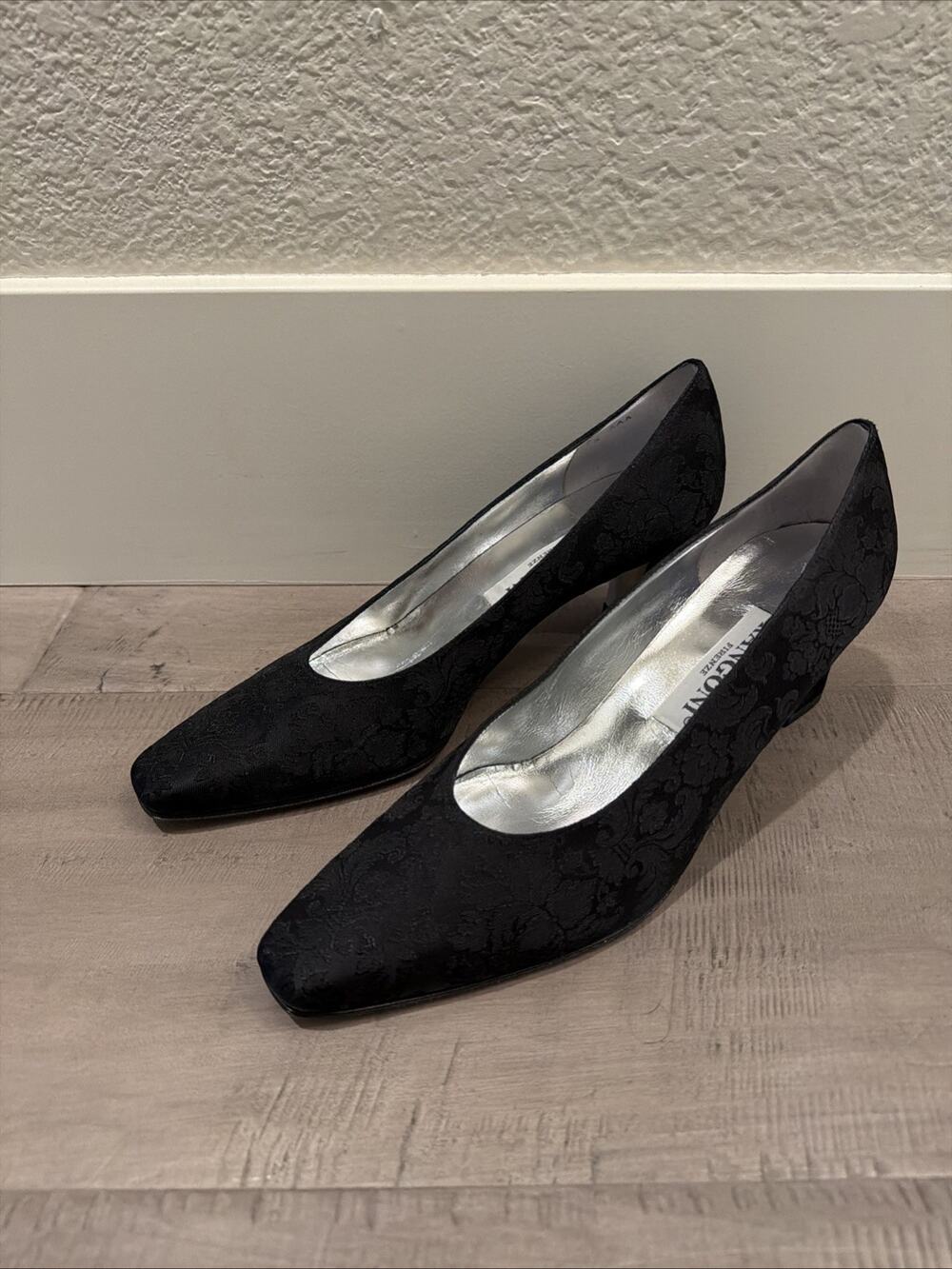 Vintage Rangoni Firenze Italy Handmade Pumps Heels Shoes Black 80s 90s 7.5 AAA
